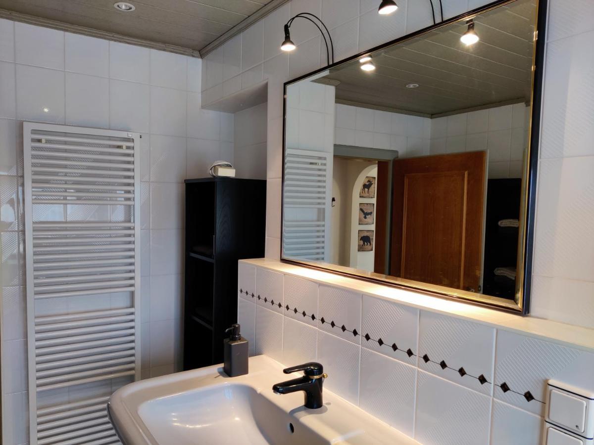 Holiday Home In Quiet Beautiful Area With Two Separate, Modern, Furnished Apartments Deutsch-Wagram Εξωτερικό φωτογραφία